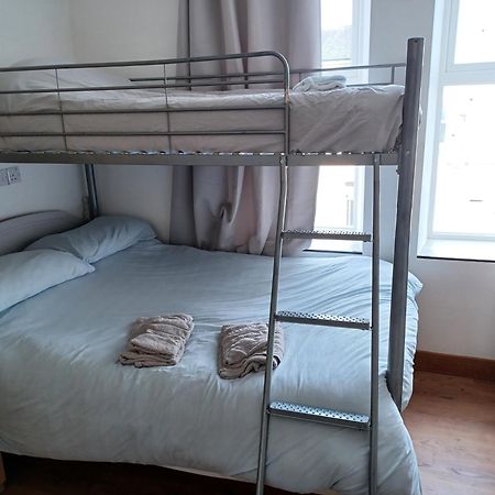 Voyage Hostel - Ensuite Family Rooms With Shared Kitchen Douglas Δωμάτιο φωτογραφία