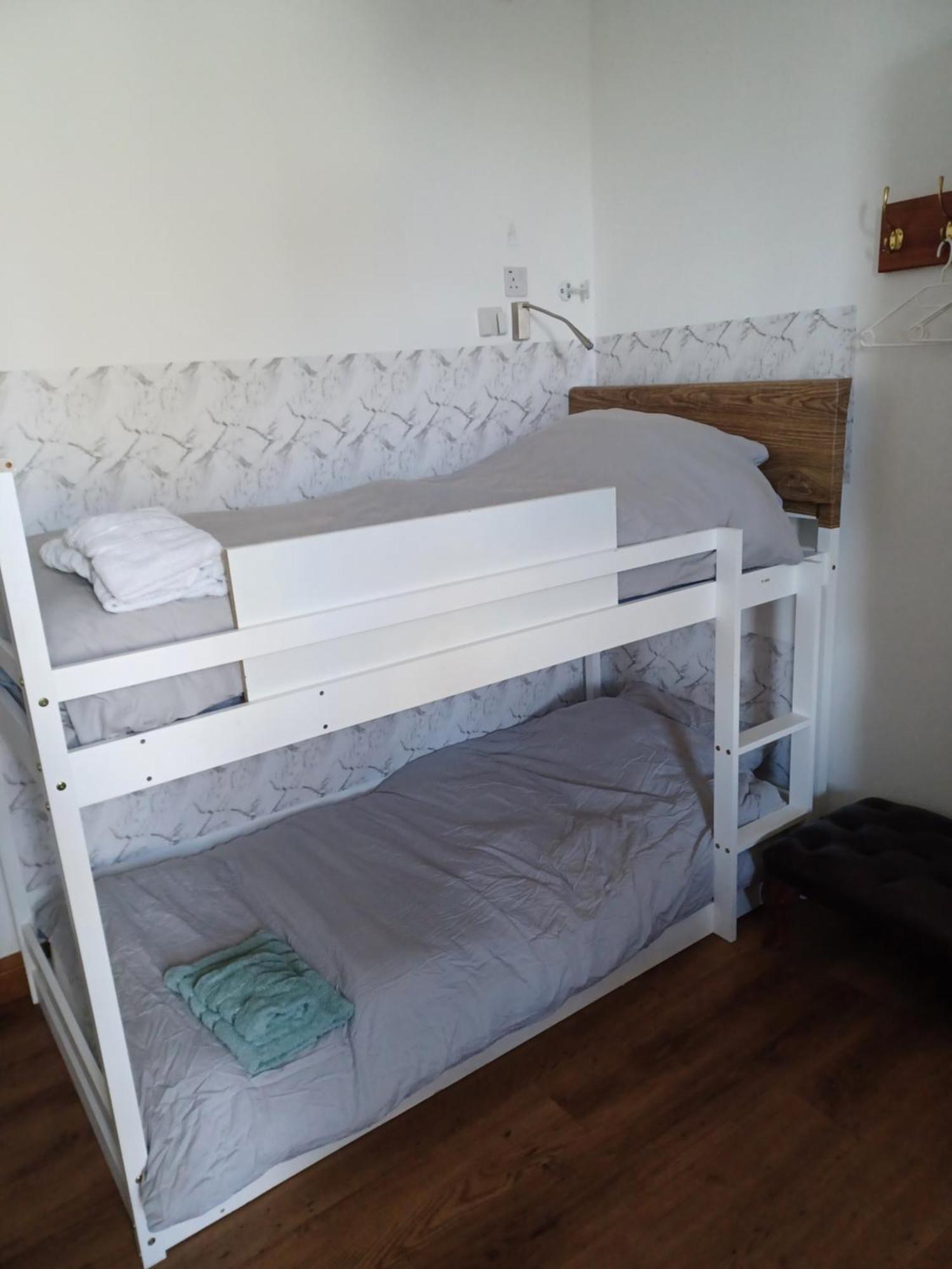 Voyage Hostel - Ensuite Family Rooms With Shared Kitchen Douglas Εξωτερικό φωτογραφία